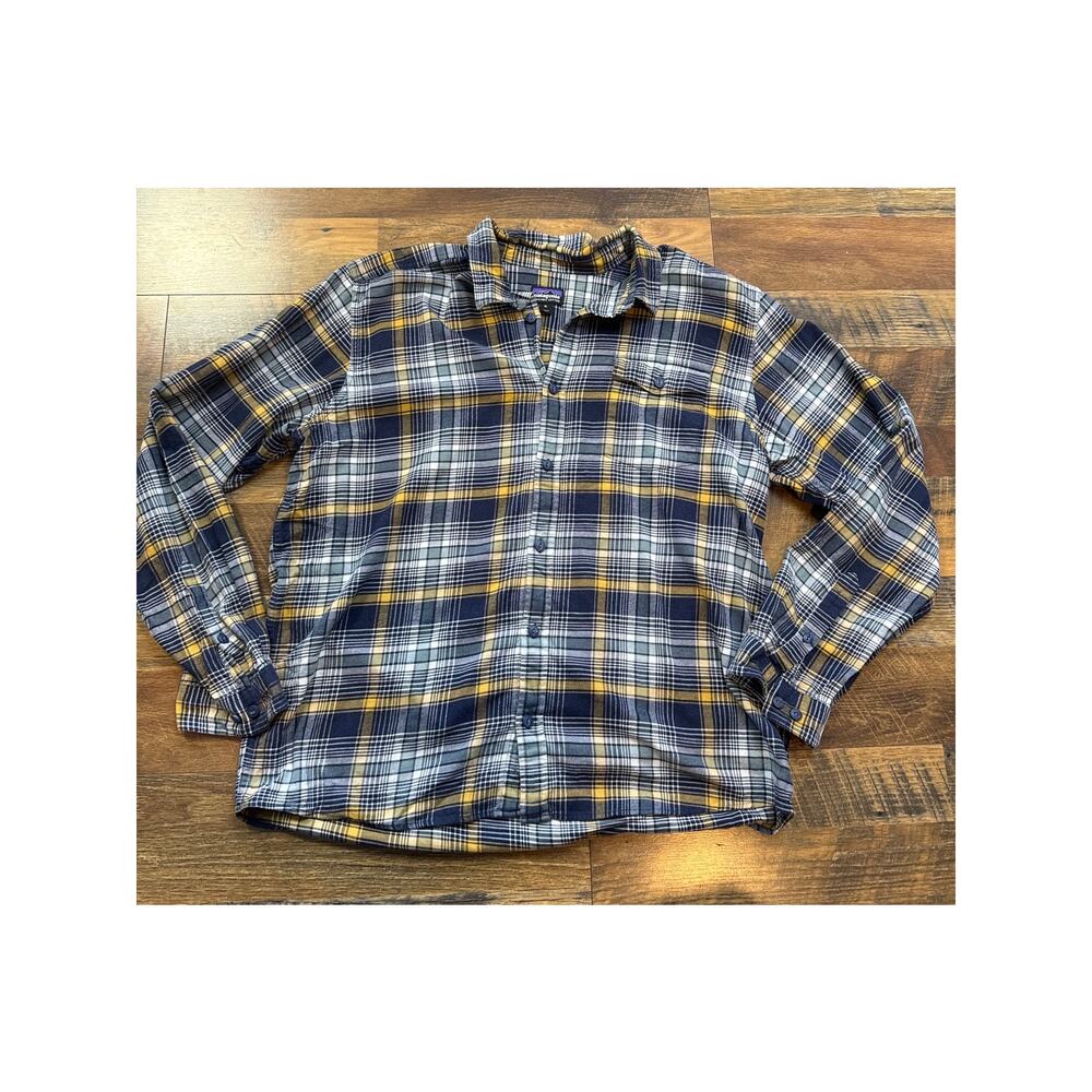 Patagonia Long Sleeved Fjord Flannel Shirt Plaid Organic Cotton Sz XL